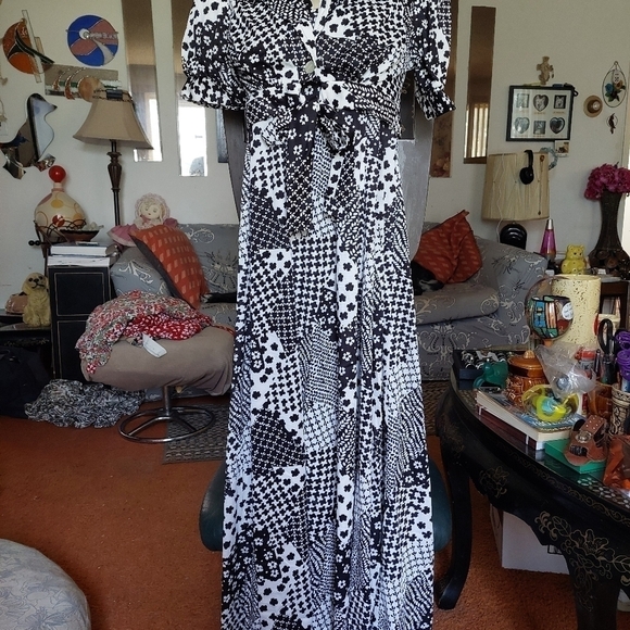 Vintage* Black/White Maxi Dress with Coverup - Picture 1 of 10